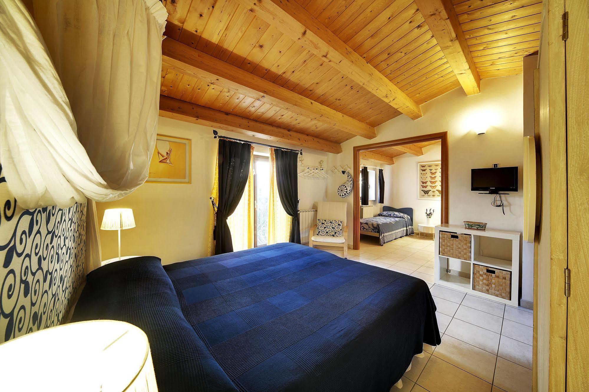 Villa U Marchisi B&B Scicli Eksteriør billede