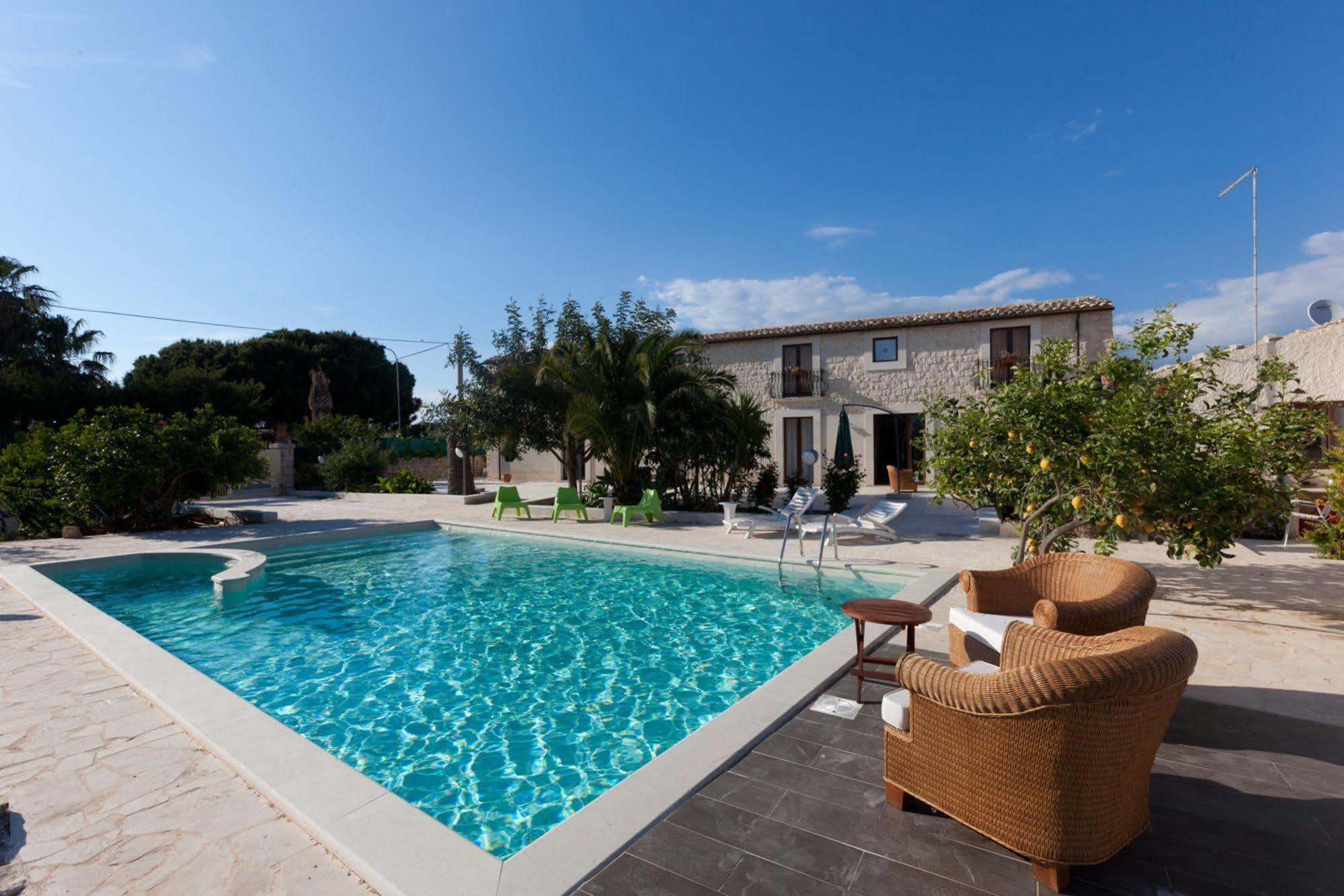 Villa U Marchisi B&B Scicli Eksteriør billede